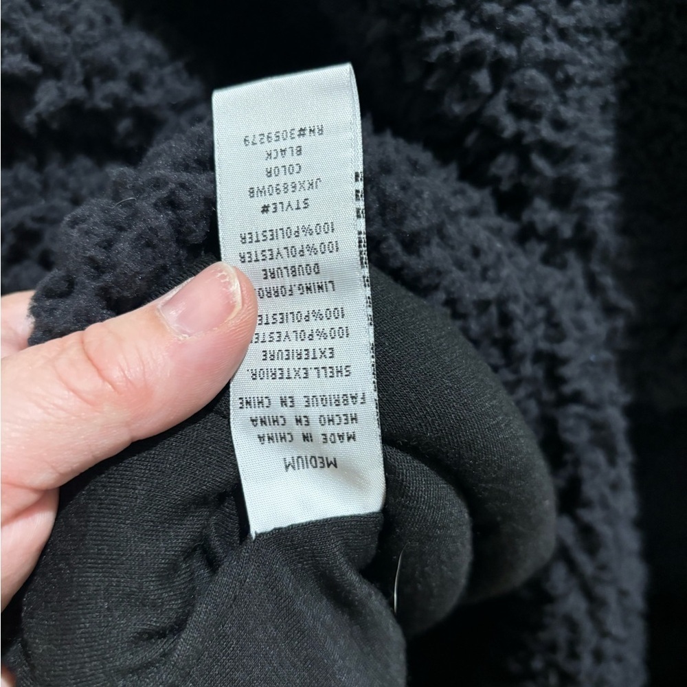 Thread and Supply fuzzy black Sherpa full zip - Picture 6 of 6